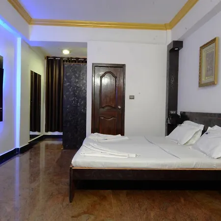 Hotel Deva Residency